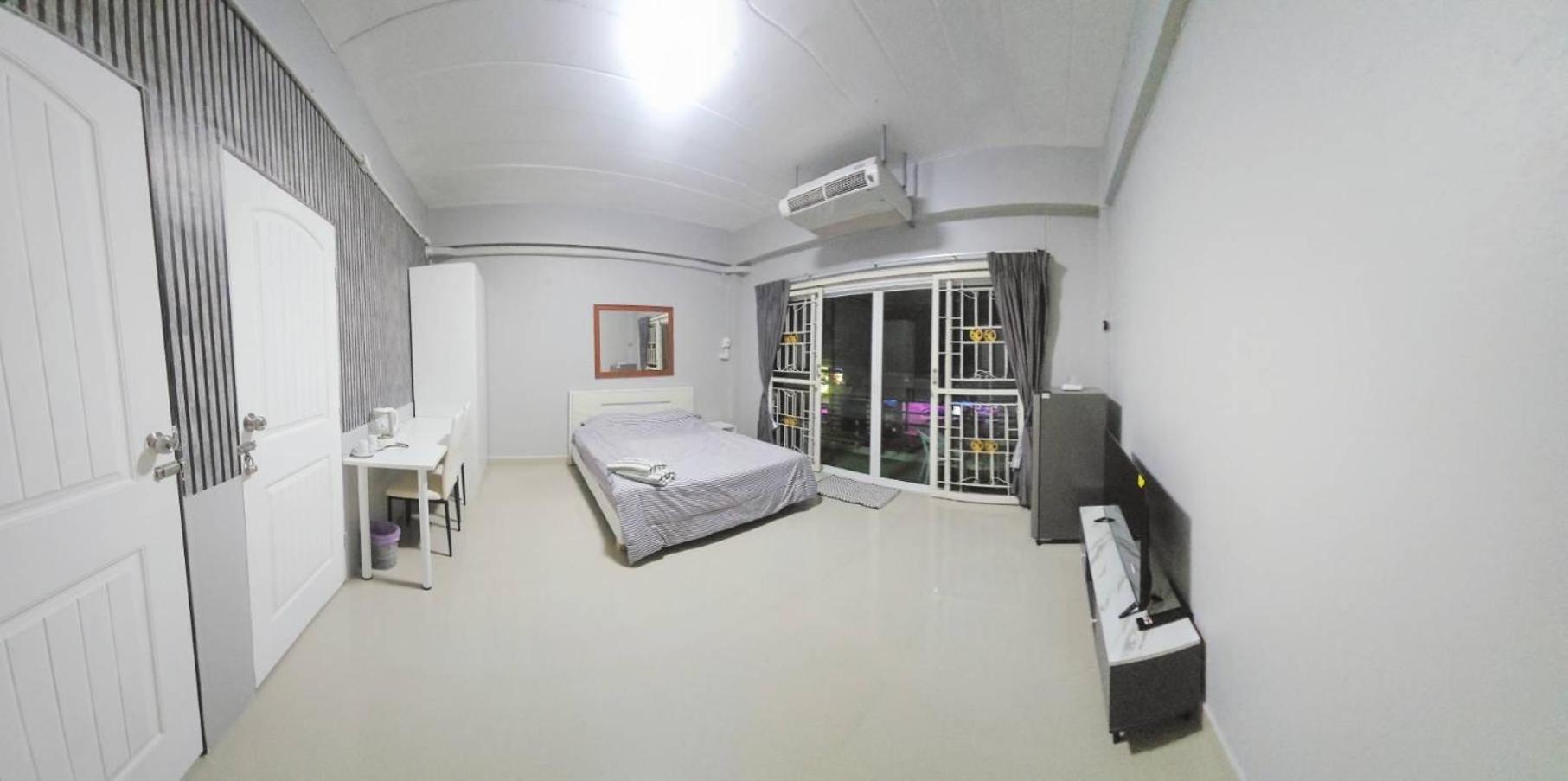 Future Hostel Pattaya Nong Prue Exterior foto